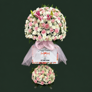 Bunga standing surabaya ucapan Happy Anniversary MPM Motor dari Victoria Rusna dengan nuansa mawar pink dan kain kain tutu