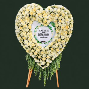 Bunga standing surabaya berbentuk hati/love duka cita Turut Berduka Cita atas wafatnya Ibu Tirsa Rahardjo dari Danny & Devi Jakarta